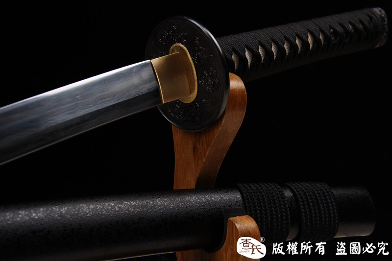 麒麟斩-百炼钢高性能武士刀-实用和收藏兼得